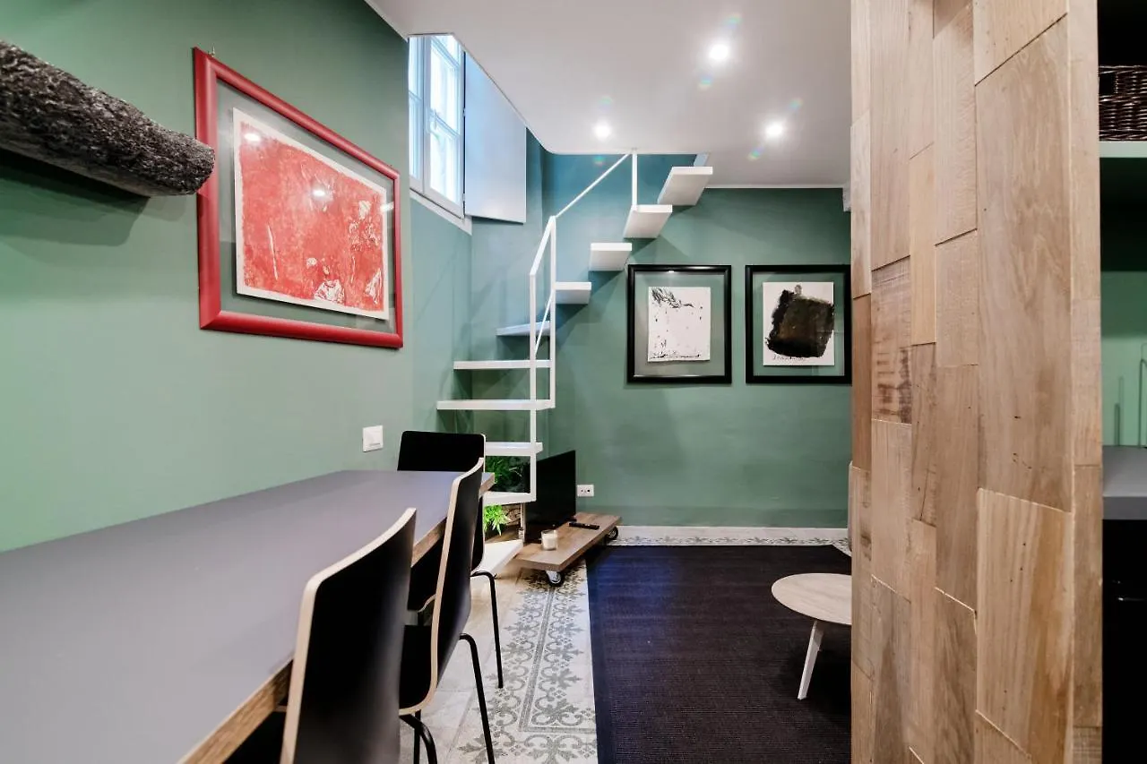 Apartment Maisonnette - The House Of Travelers Como Italy